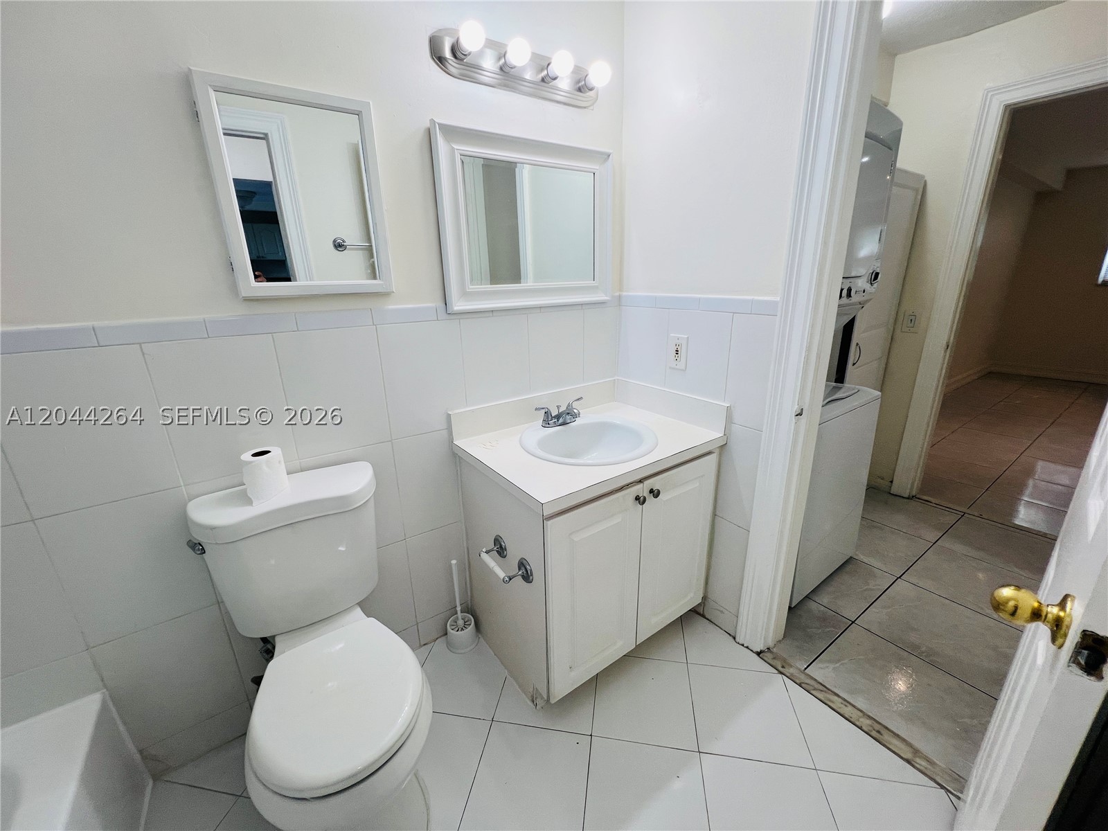 VILLA GARCEZ CONDO - Residential Lease