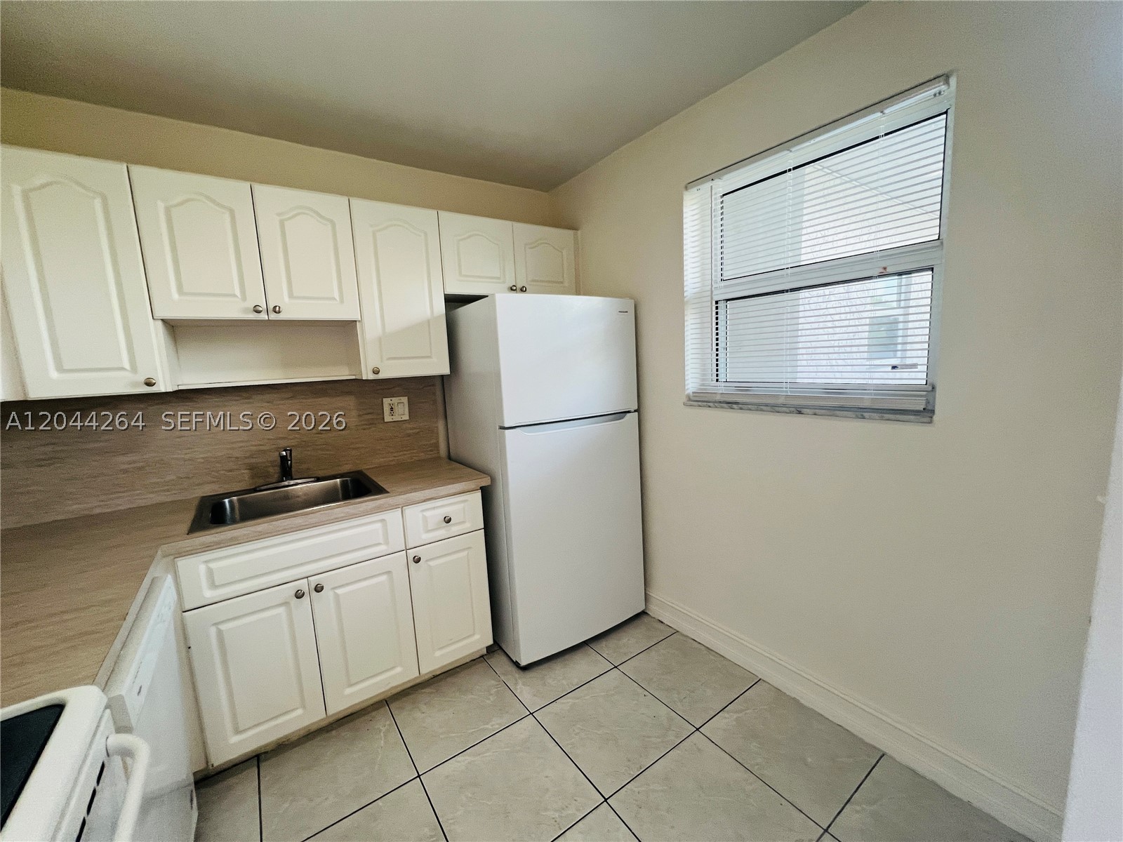 VILLA GARCEZ CONDO - Residential Lease