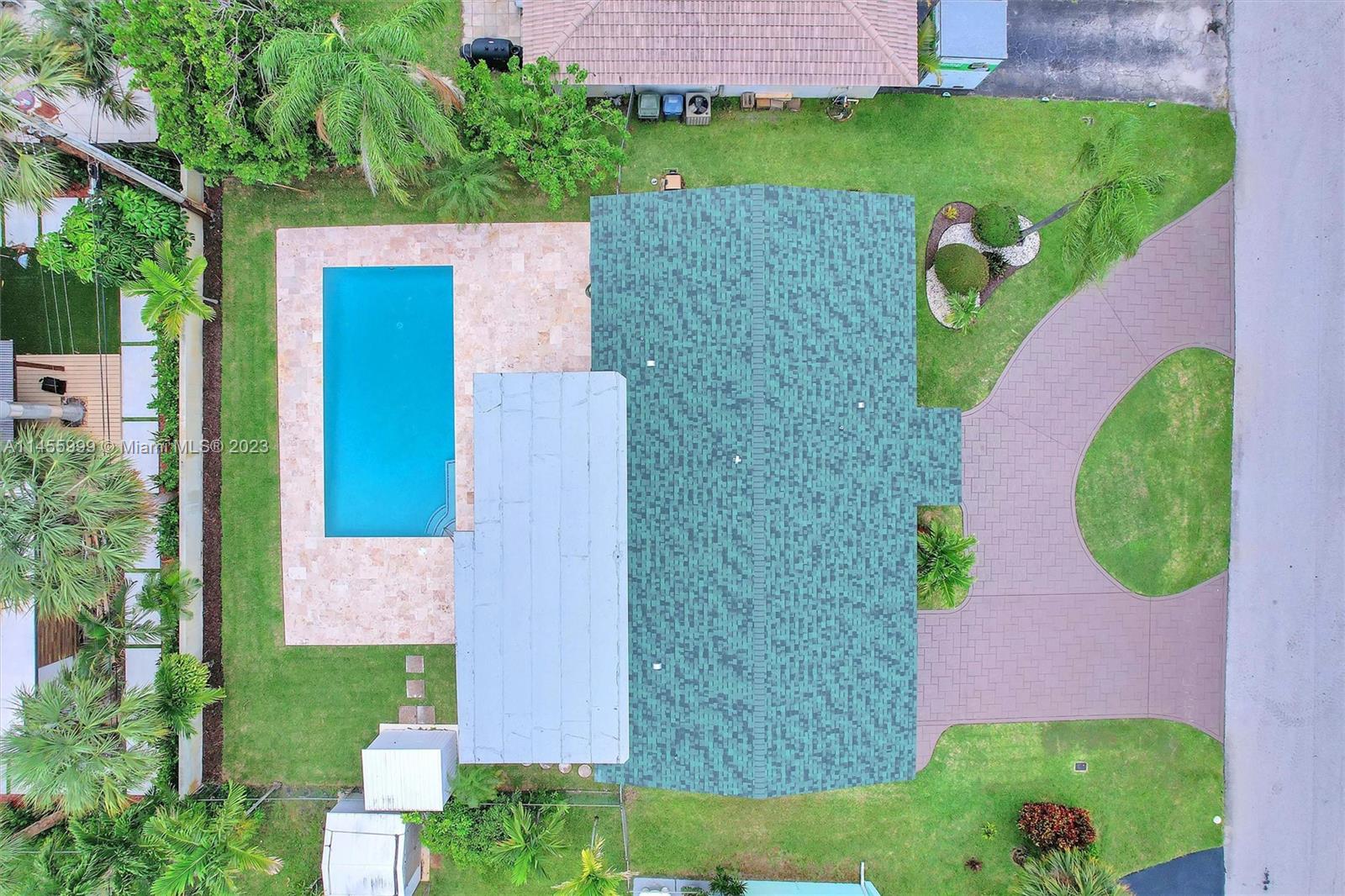 CORAL WOODS - Residential
