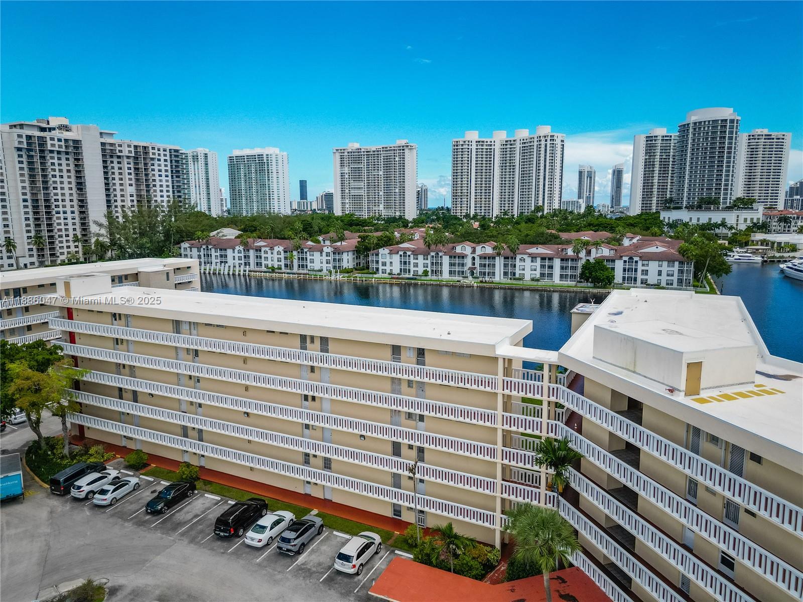 POINT EAST ONE CONDO-BLDG - Residential