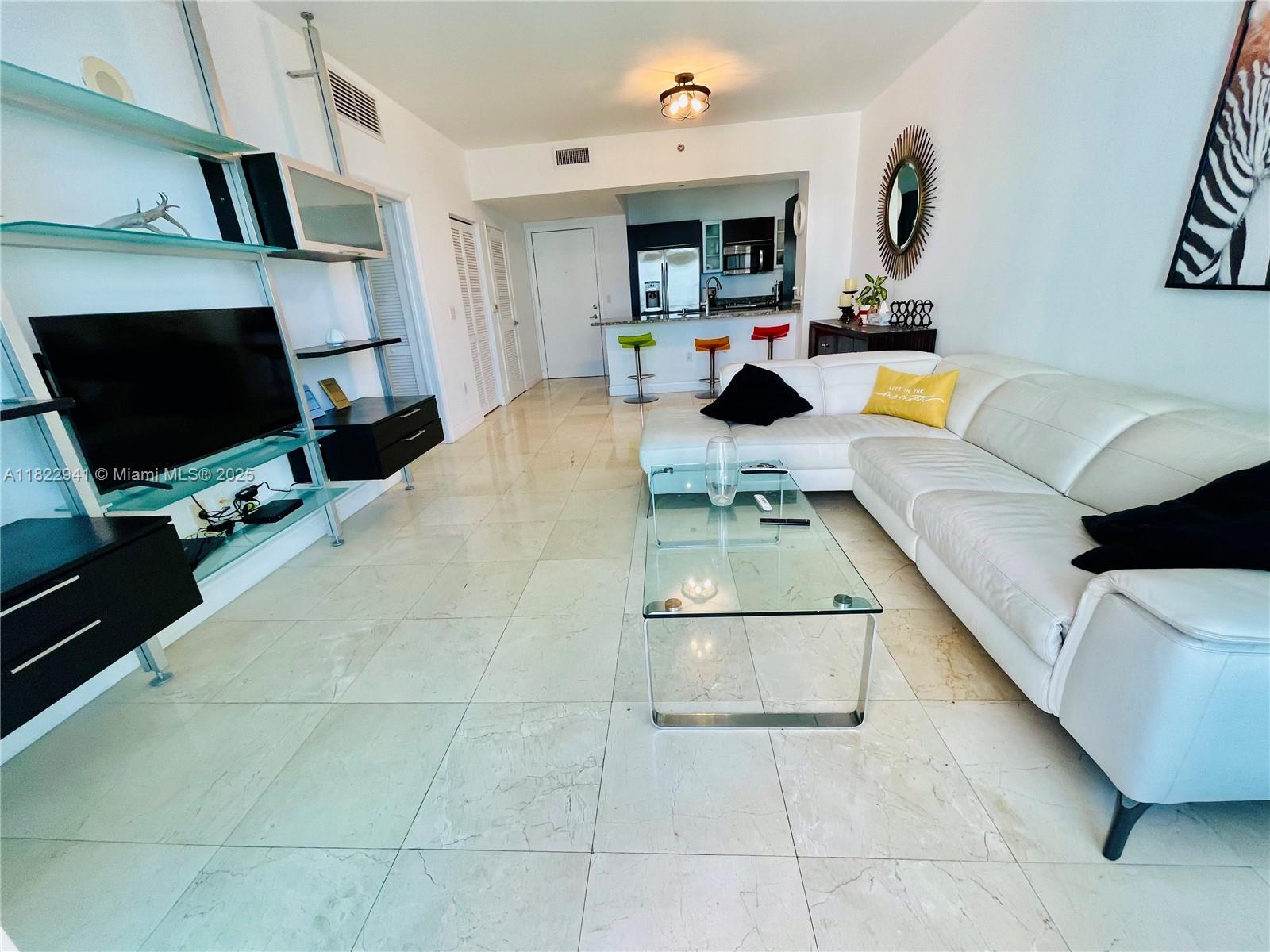 THE PLAZA 851 BRICKELL CO - Residential Lease