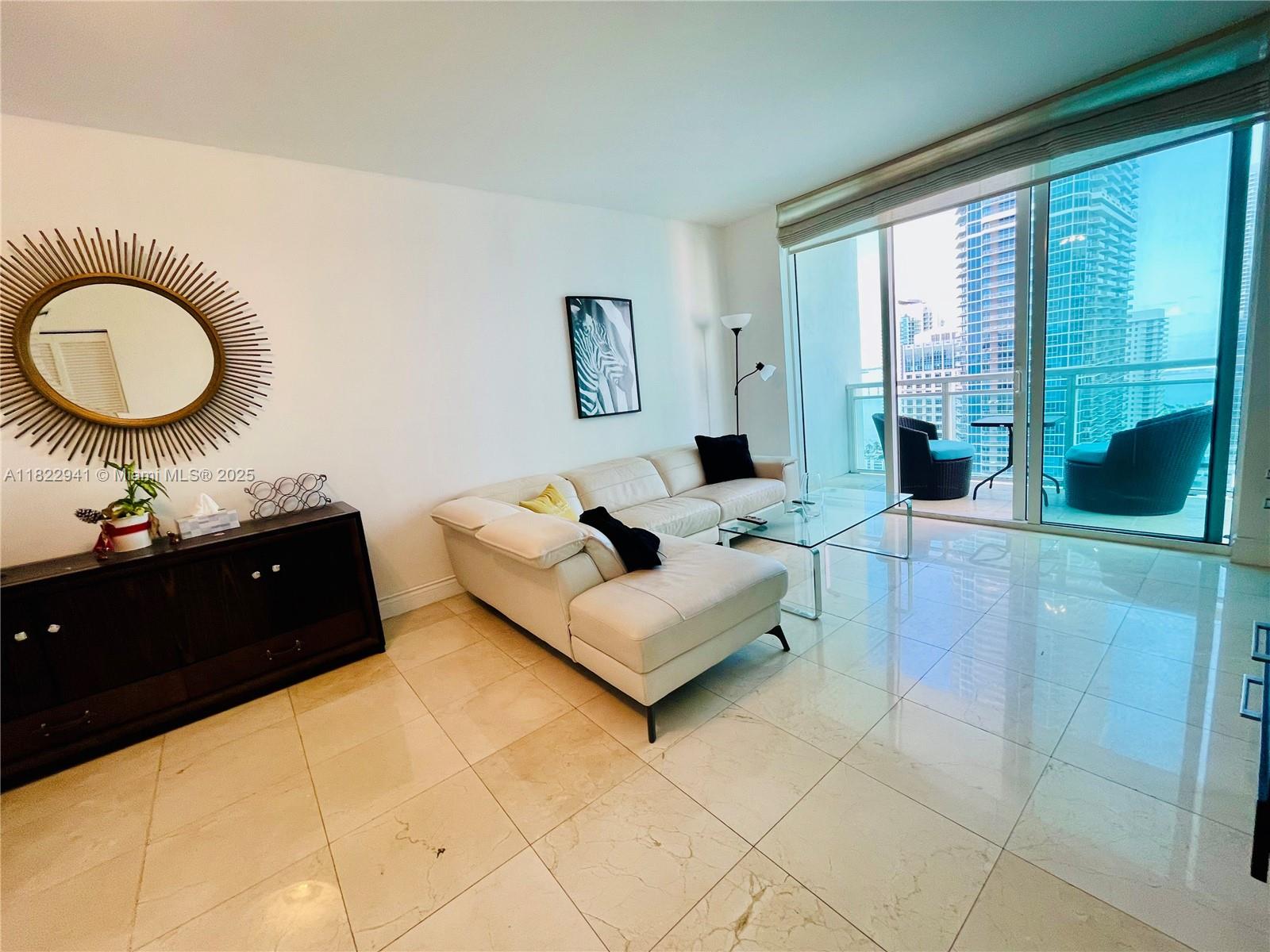 THE PLAZA 851 BRICKELL CO - Residential Lease