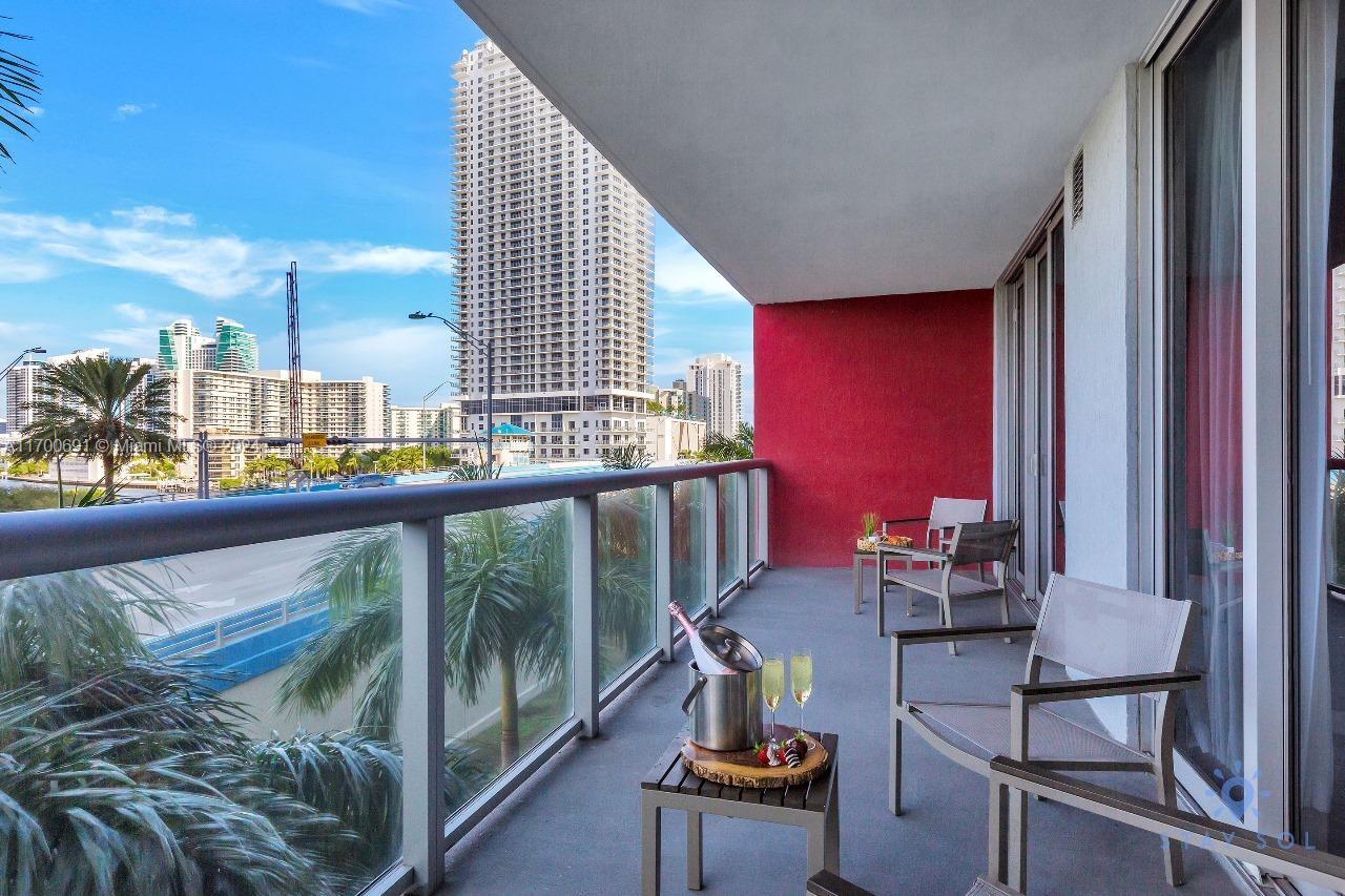 BEACHWALK CONDOMINIUM - Residential