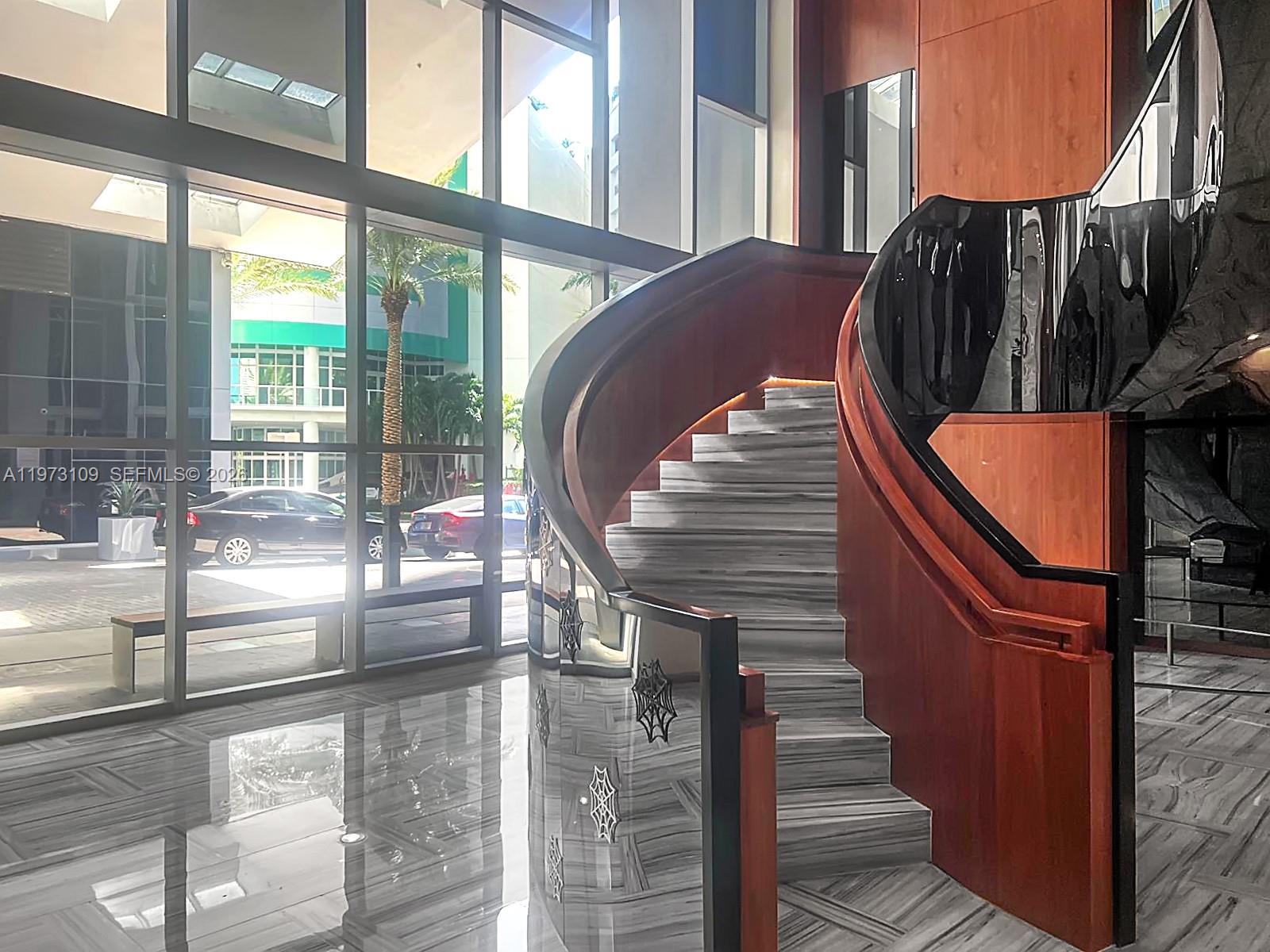 BRICKELLHOUSE CONDO - Residential