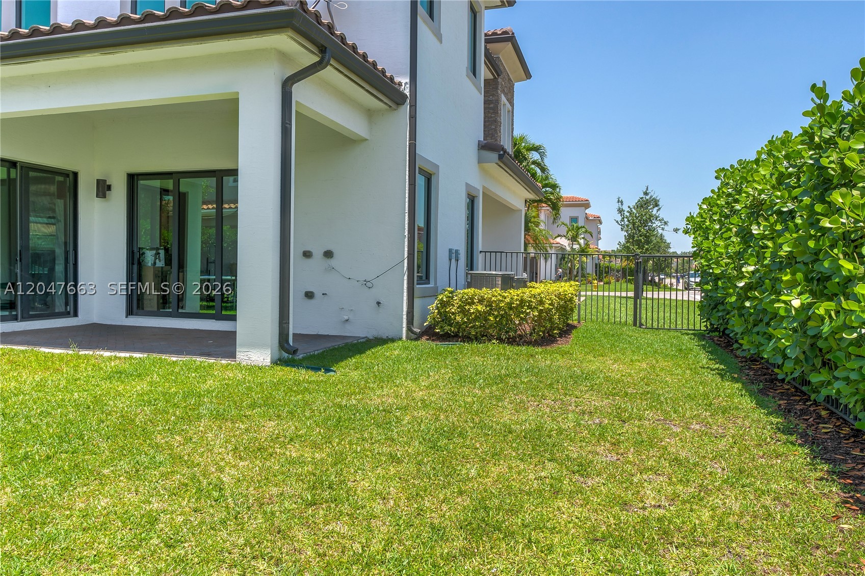 PRESERVE AT EMERALD HILLS - Residential Lease
