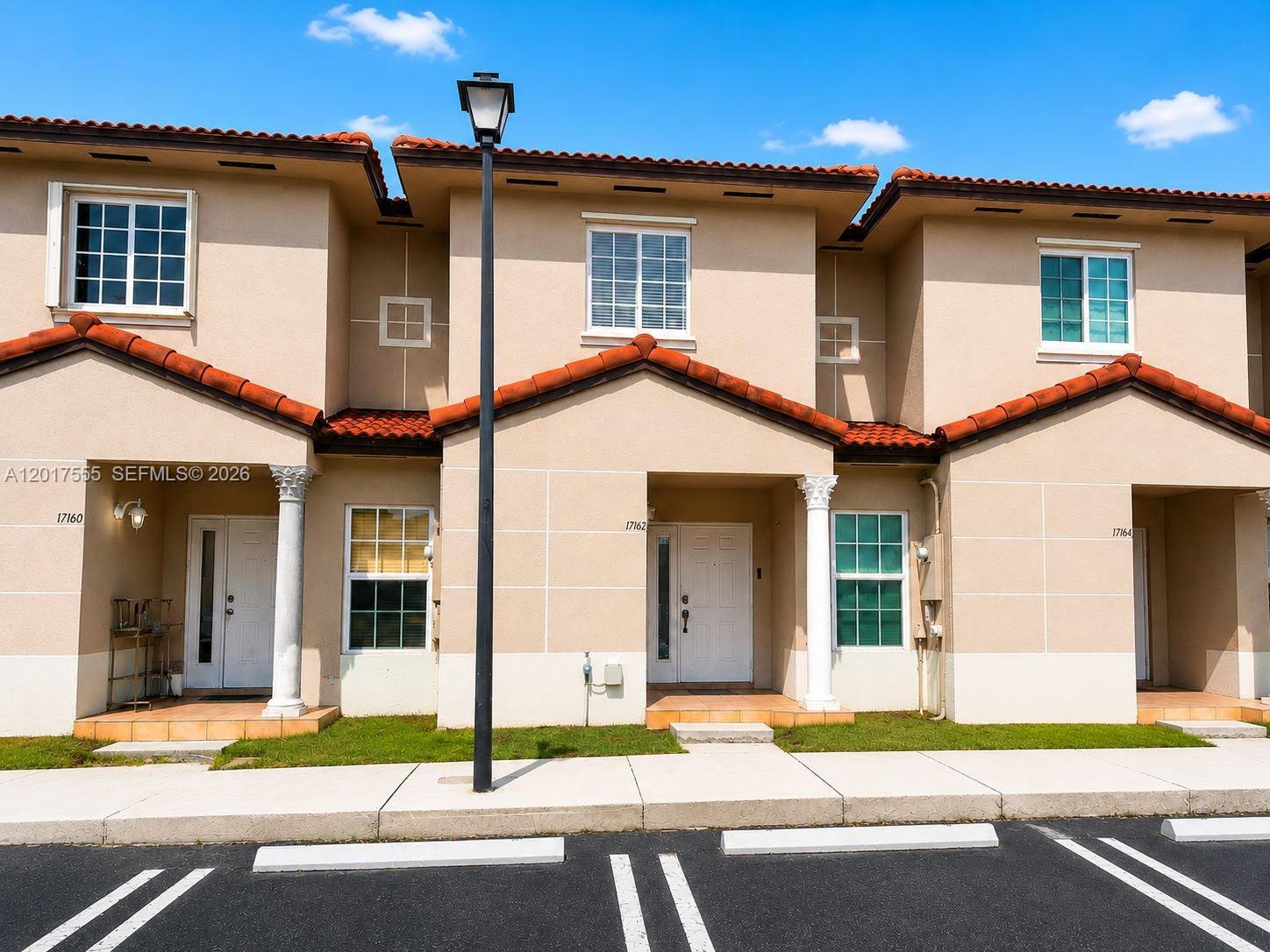 CAZADORES SUB SOUTH - Residential