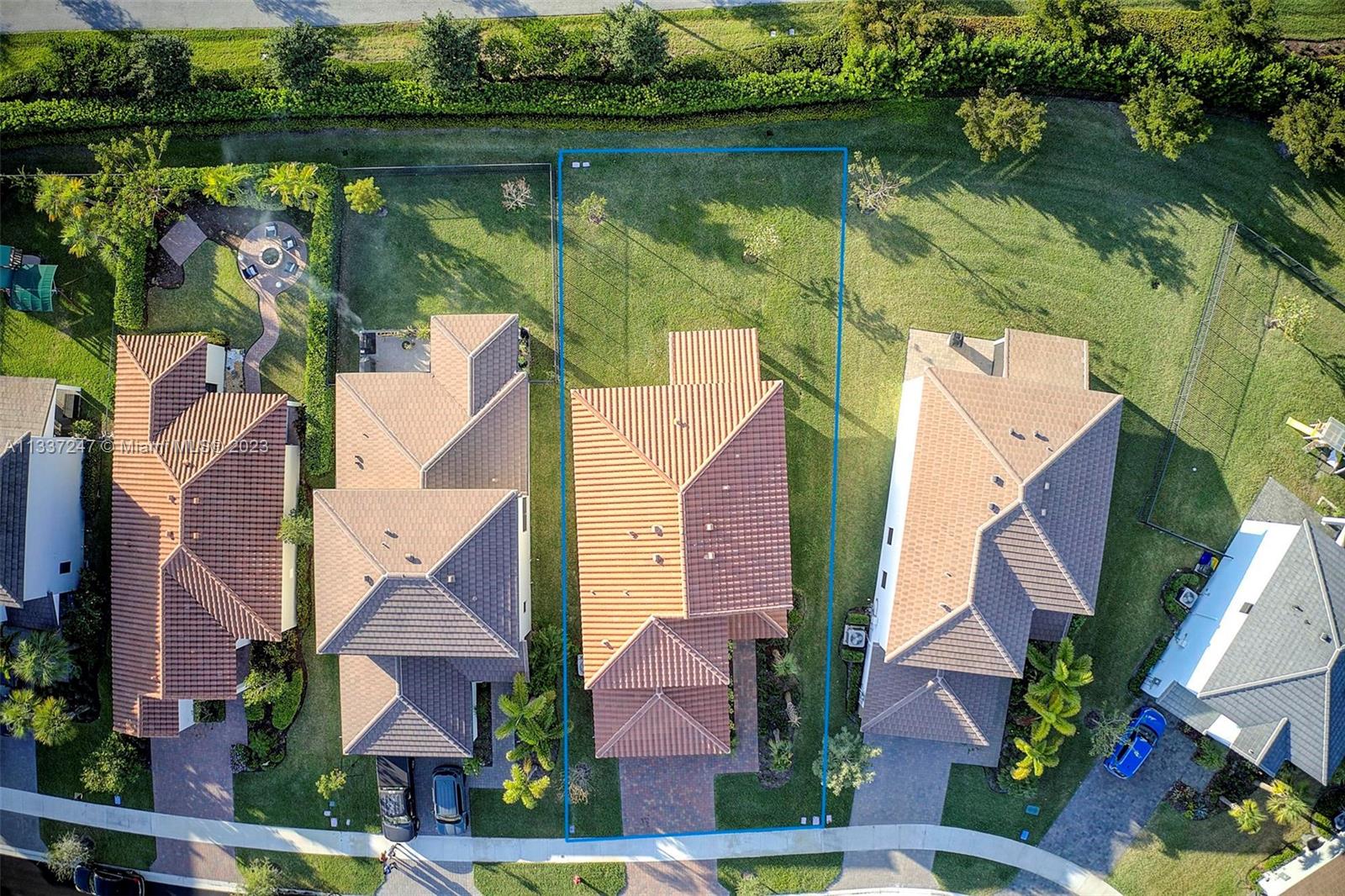 SKY COVE - Residential