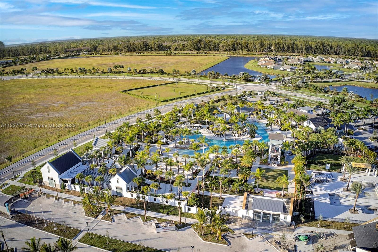 SKY COVE - Residential