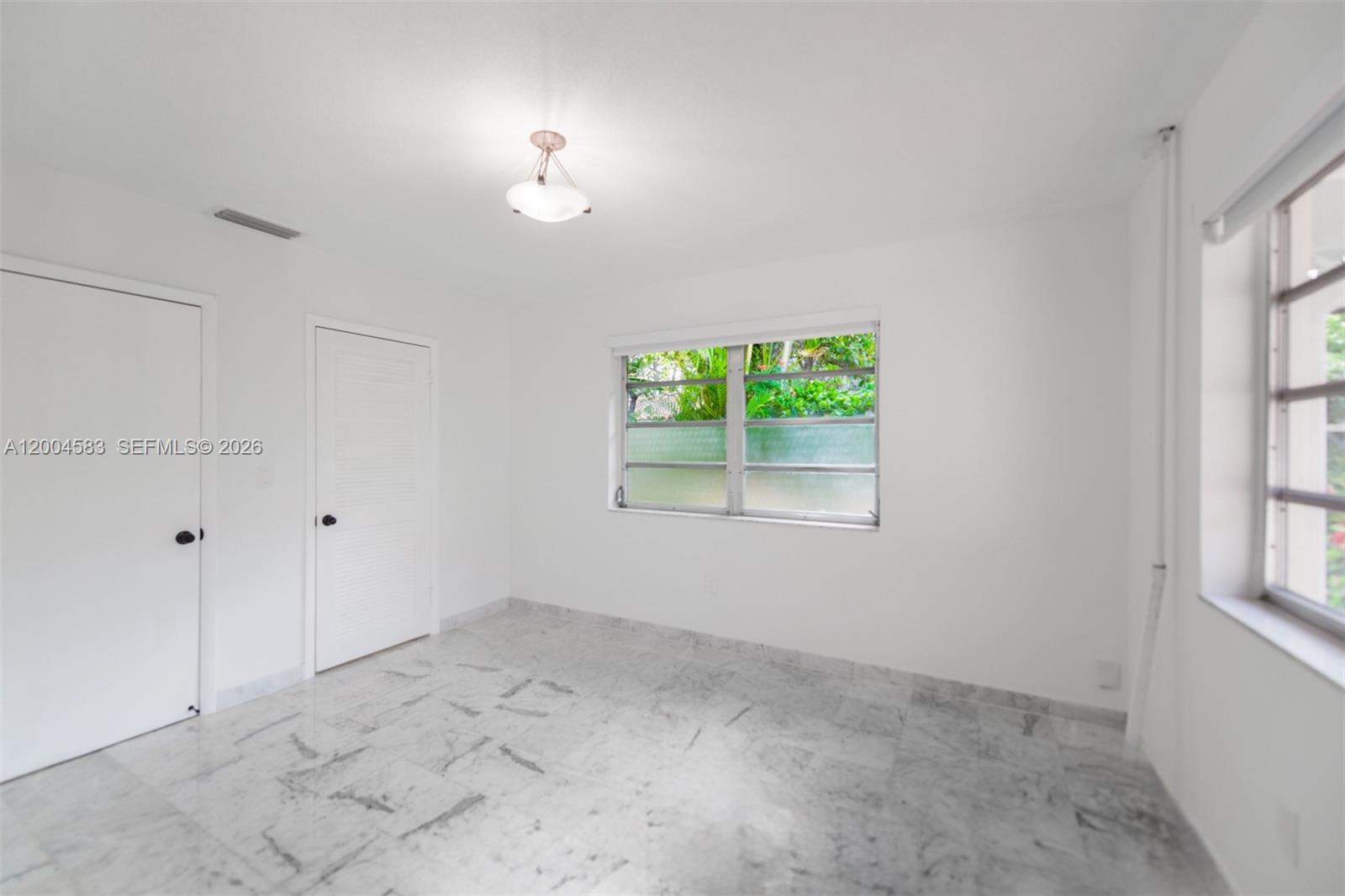 CORAL GABLES GRANADA SEC - Residential