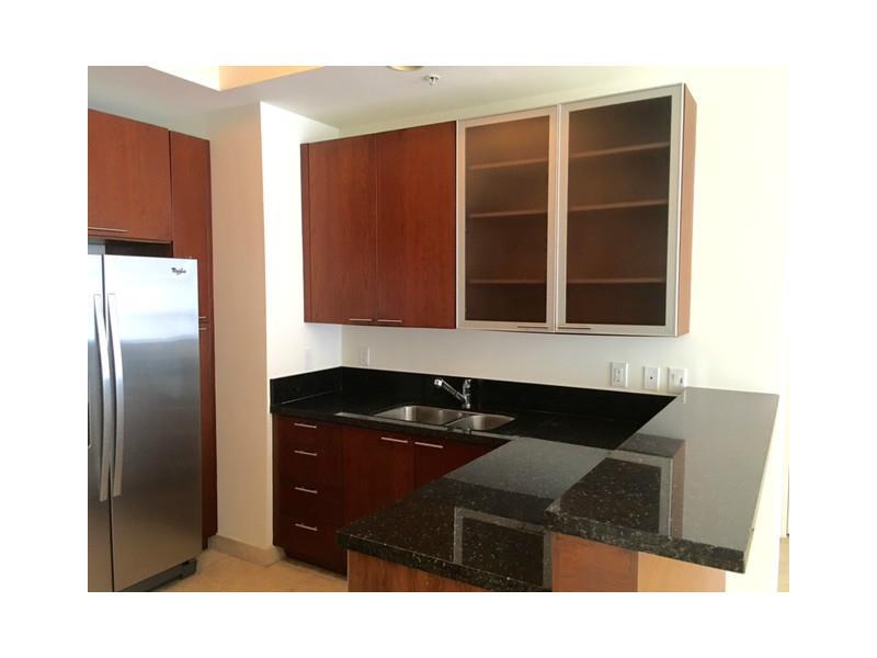 THE PONCE DE LEON CONDO - Residential Lease