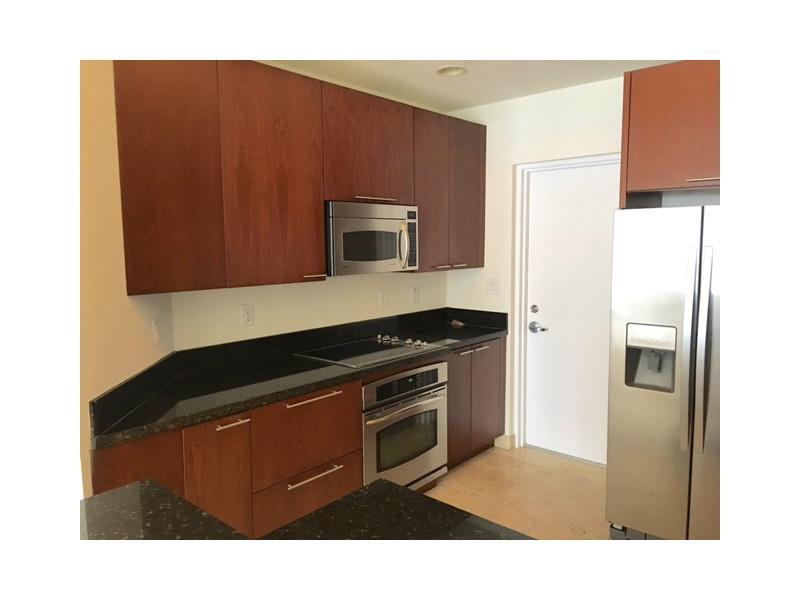 THE PONCE DE LEON CONDO - Residential Lease