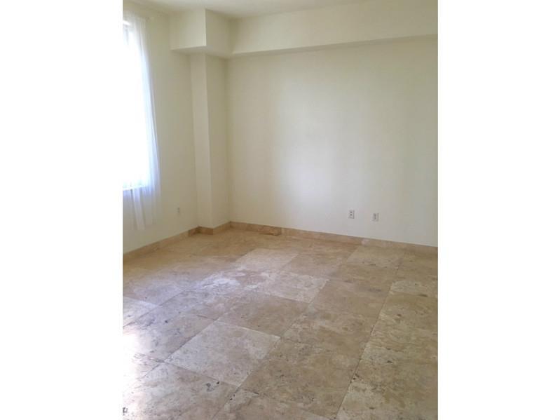 THE PONCE DE LEON CONDO - Residential Lease