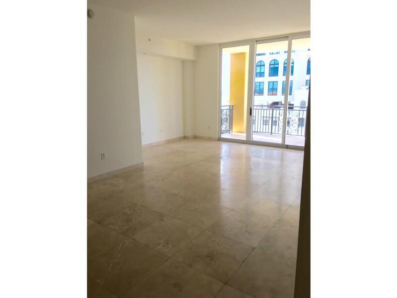 THE PONCE DE LEON CONDO - Residential Lease