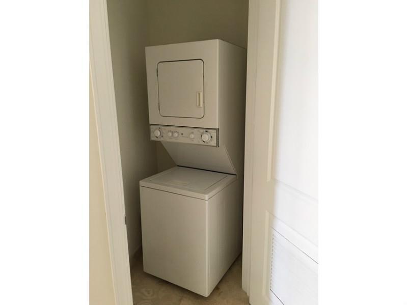 THE PONCE DE LEON CONDO - Residential Lease