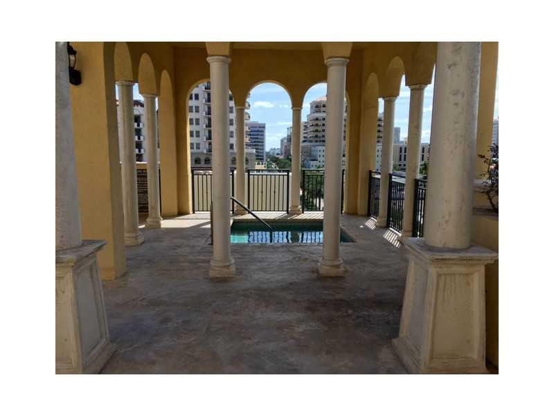 THE PONCE DE LEON CONDO - Residential Lease