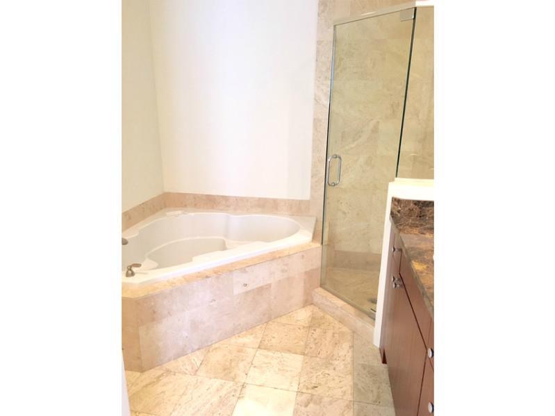 THE PONCE DE LEON CONDO - Residential Lease