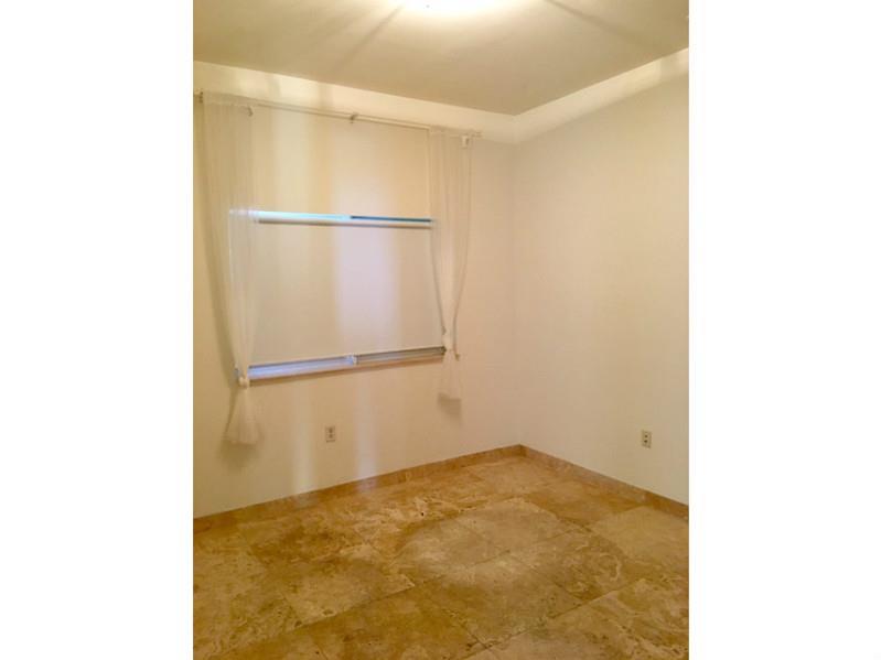 THE PONCE DE LEON CONDO - Residential Lease