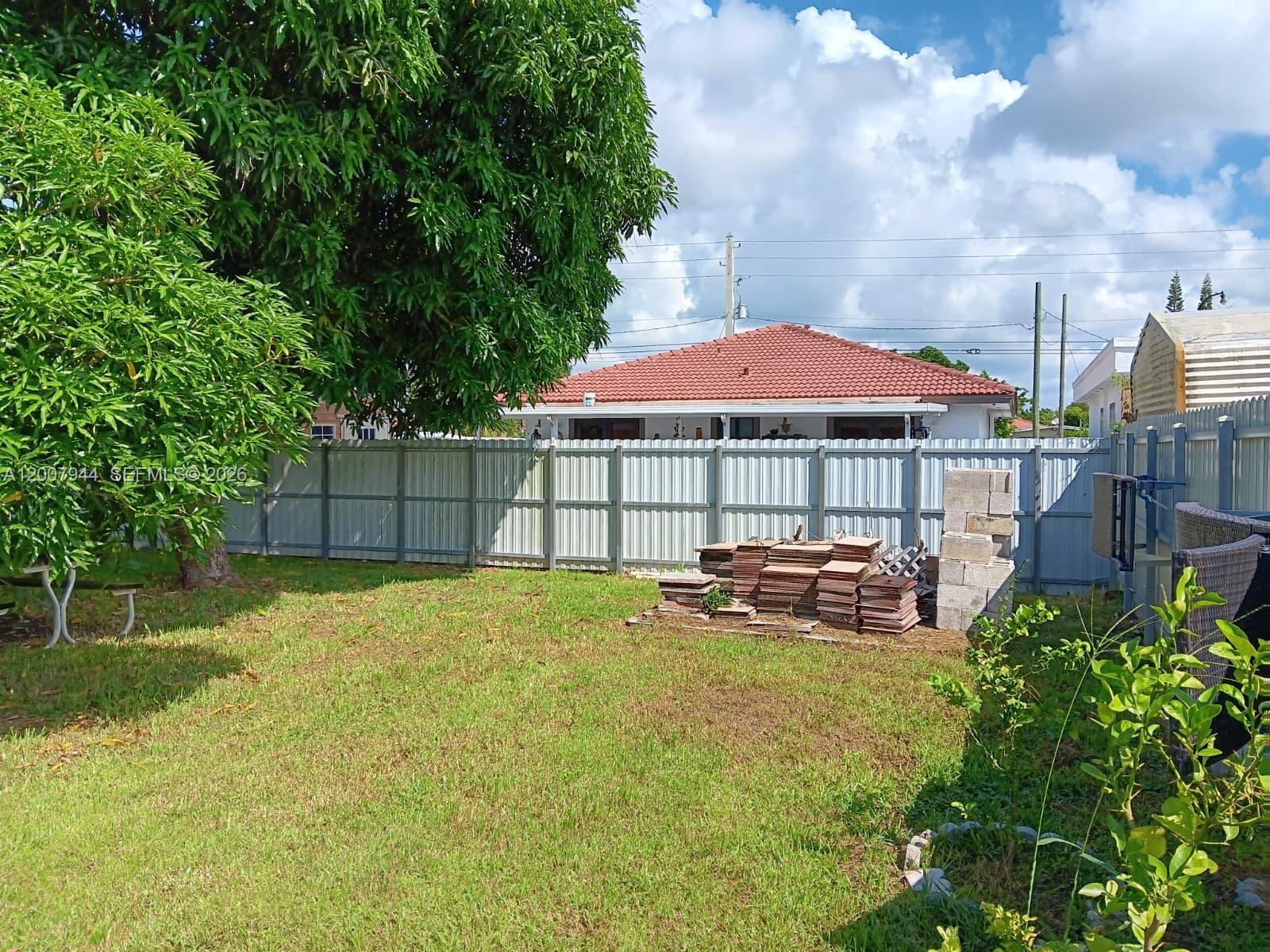 FLAMINGO PARK - Residential