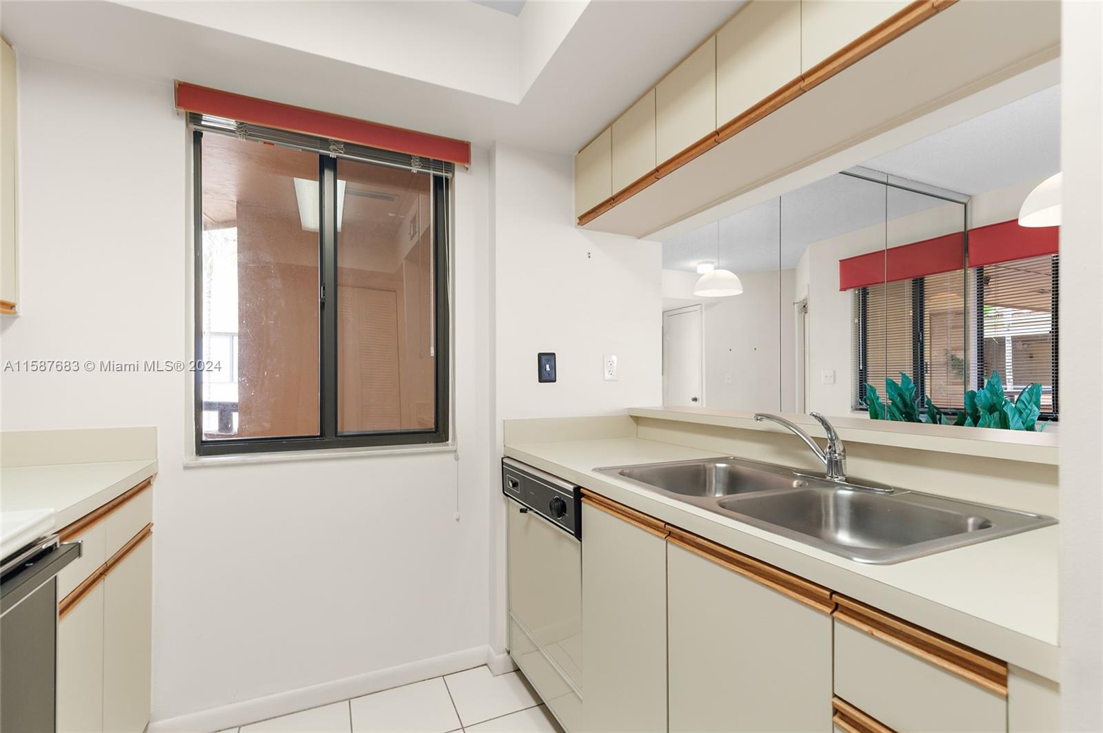 CELEBRATION POINT CONDO # - Residential
