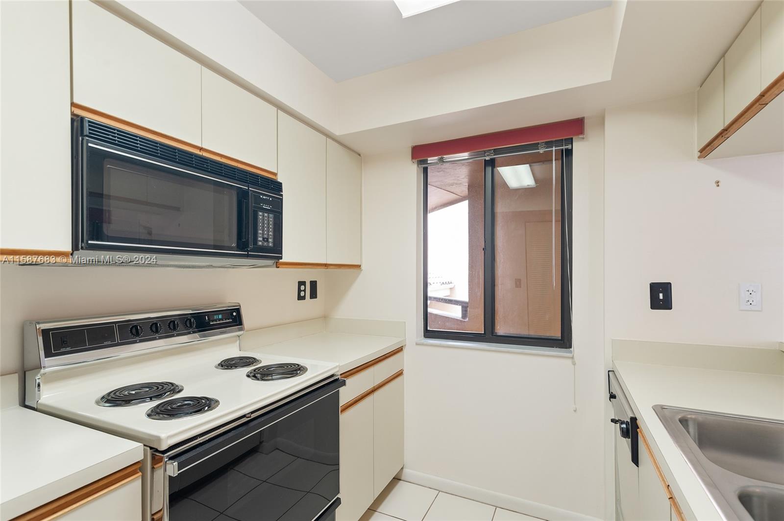 CELEBRATION POINT CONDO # - Residential