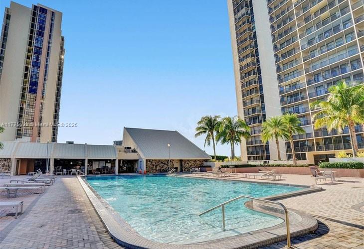 CORONADO CONDO- TOWER I - Residential