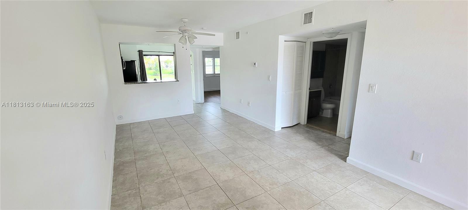THE COURTS AT BAYSHORE II - Residential Lease