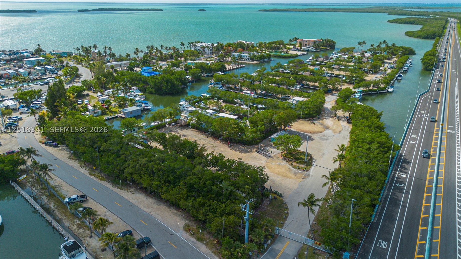 MANATEE BAY CLUB - Land