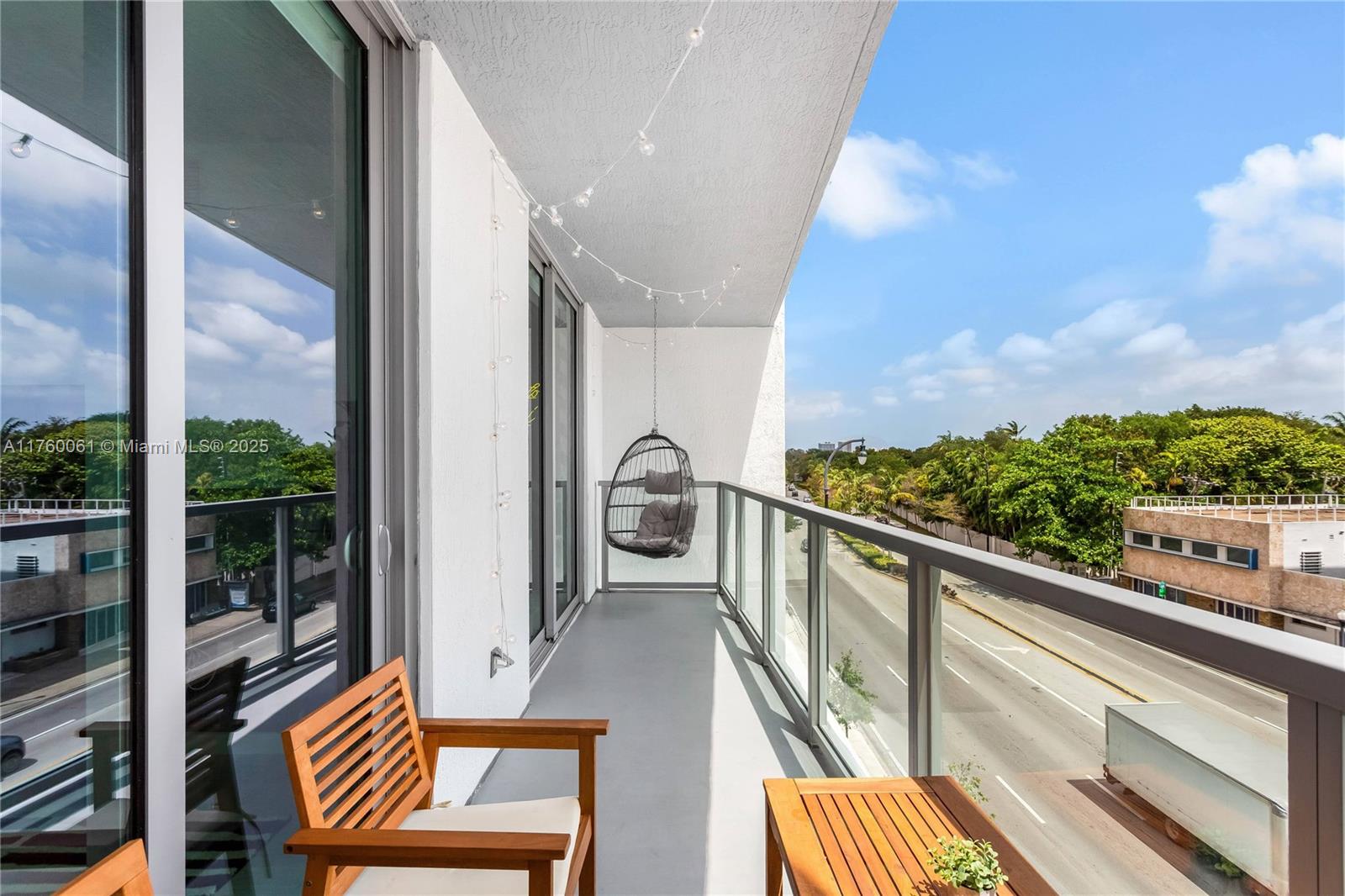 QUADRO CONDO - Residential