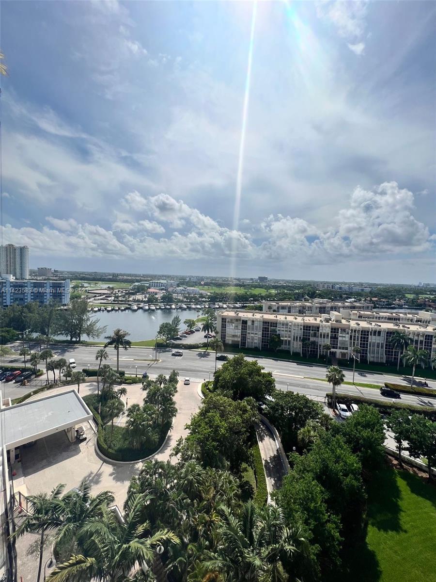 OLYMPUS CONDO PHASE - Residential