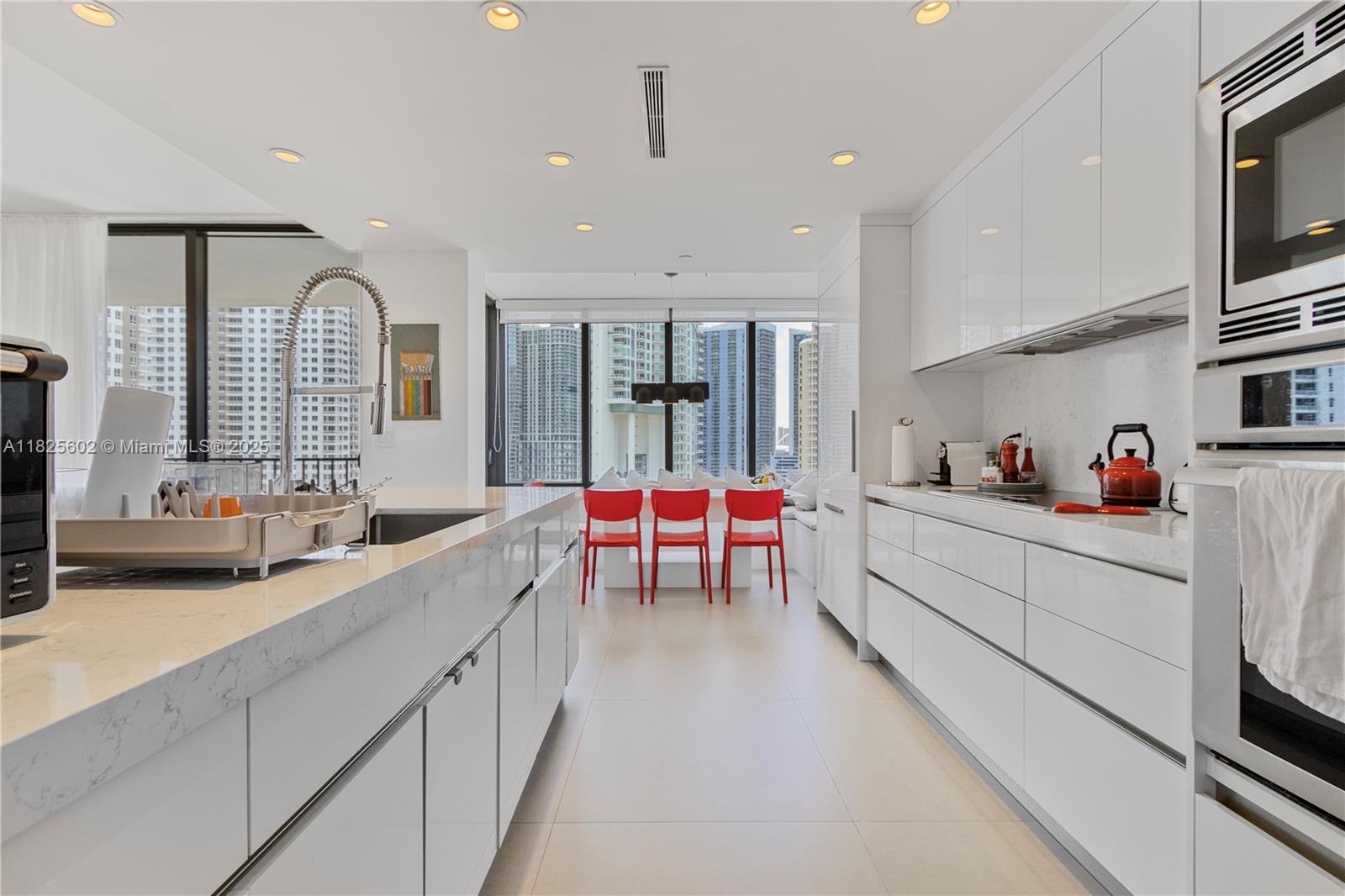 BRICKELL KEY ONE CONDO - Residential Lease