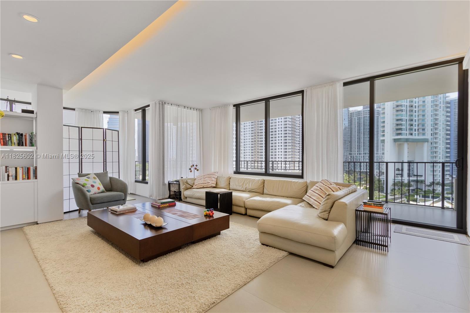 BRICKELL KEY ONE CONDO - Residential Lease