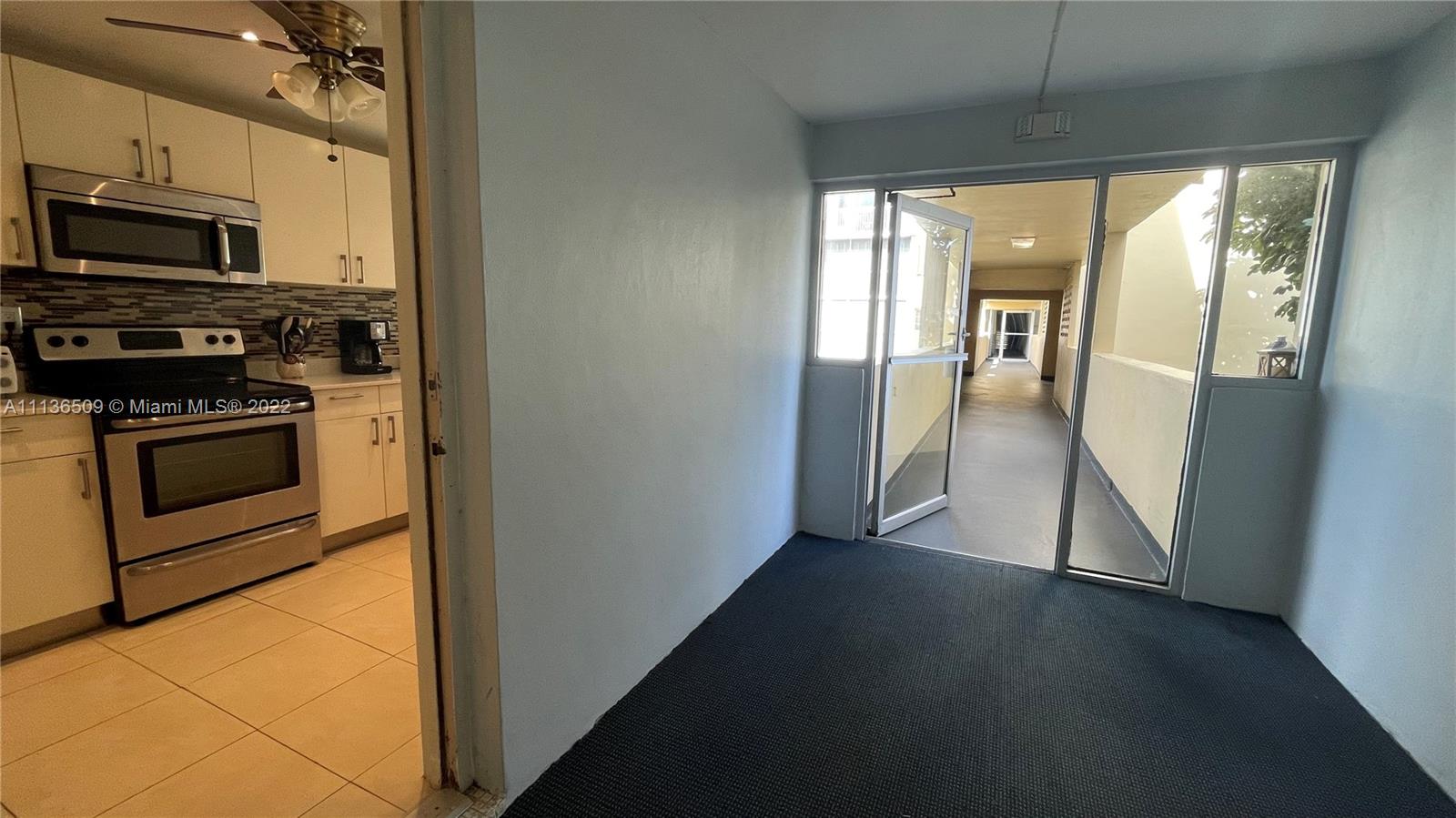 LAKE PARK CONDO NO 1 - BL - Residential Lease