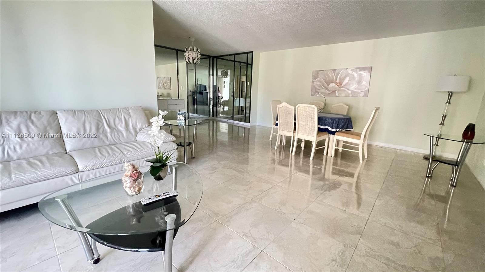 LAKE PARK CONDO NO 1 - BL - Residential Lease
