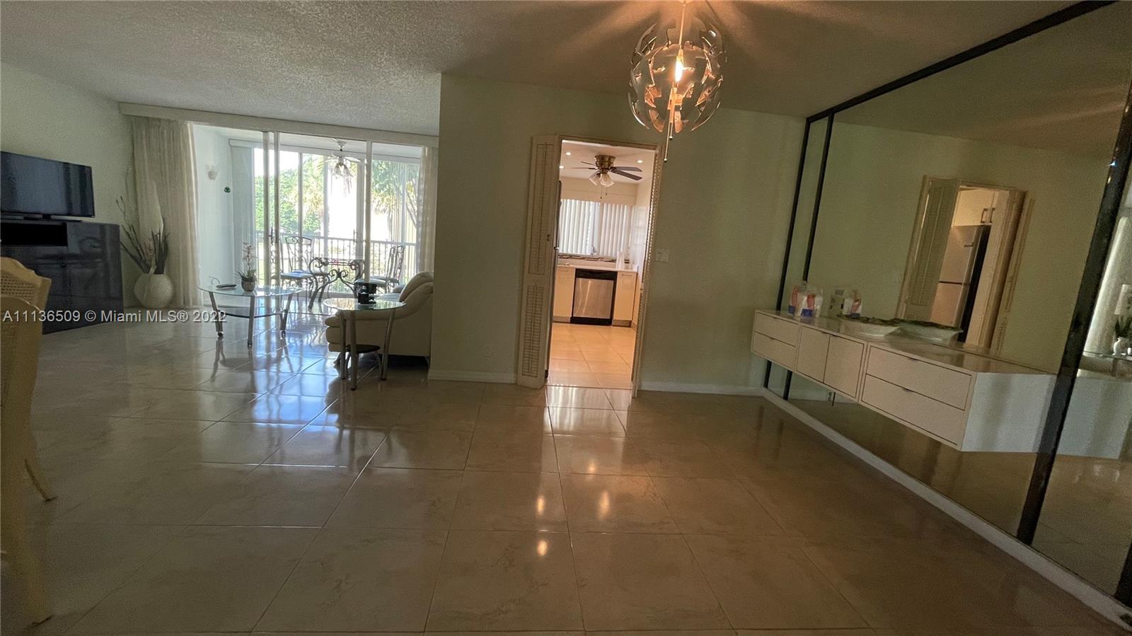 LAKE PARK CONDO NO 1 - BL - Residential Lease