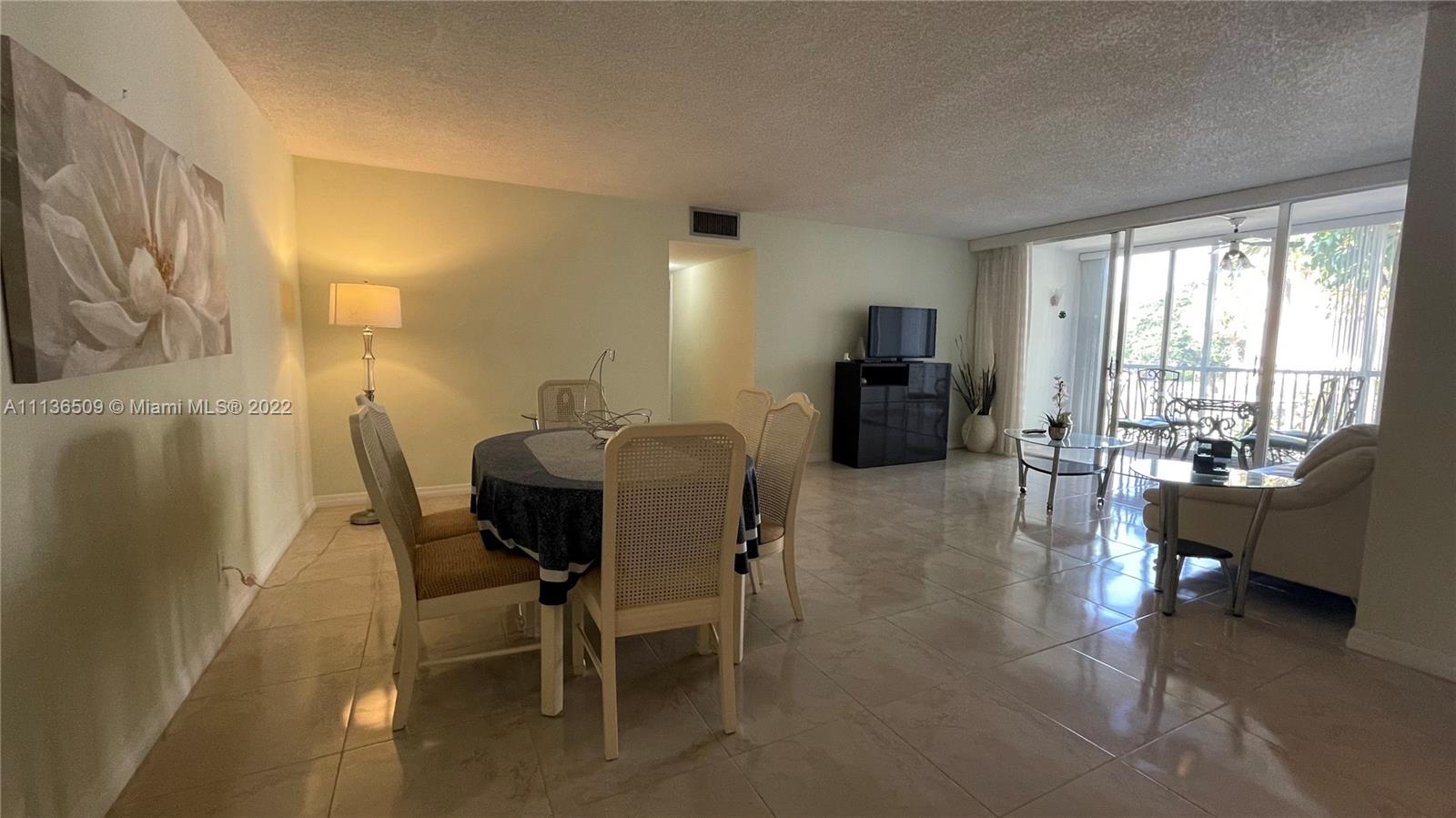 LAKE PARK CONDO NO 1 - BL - Residential Lease