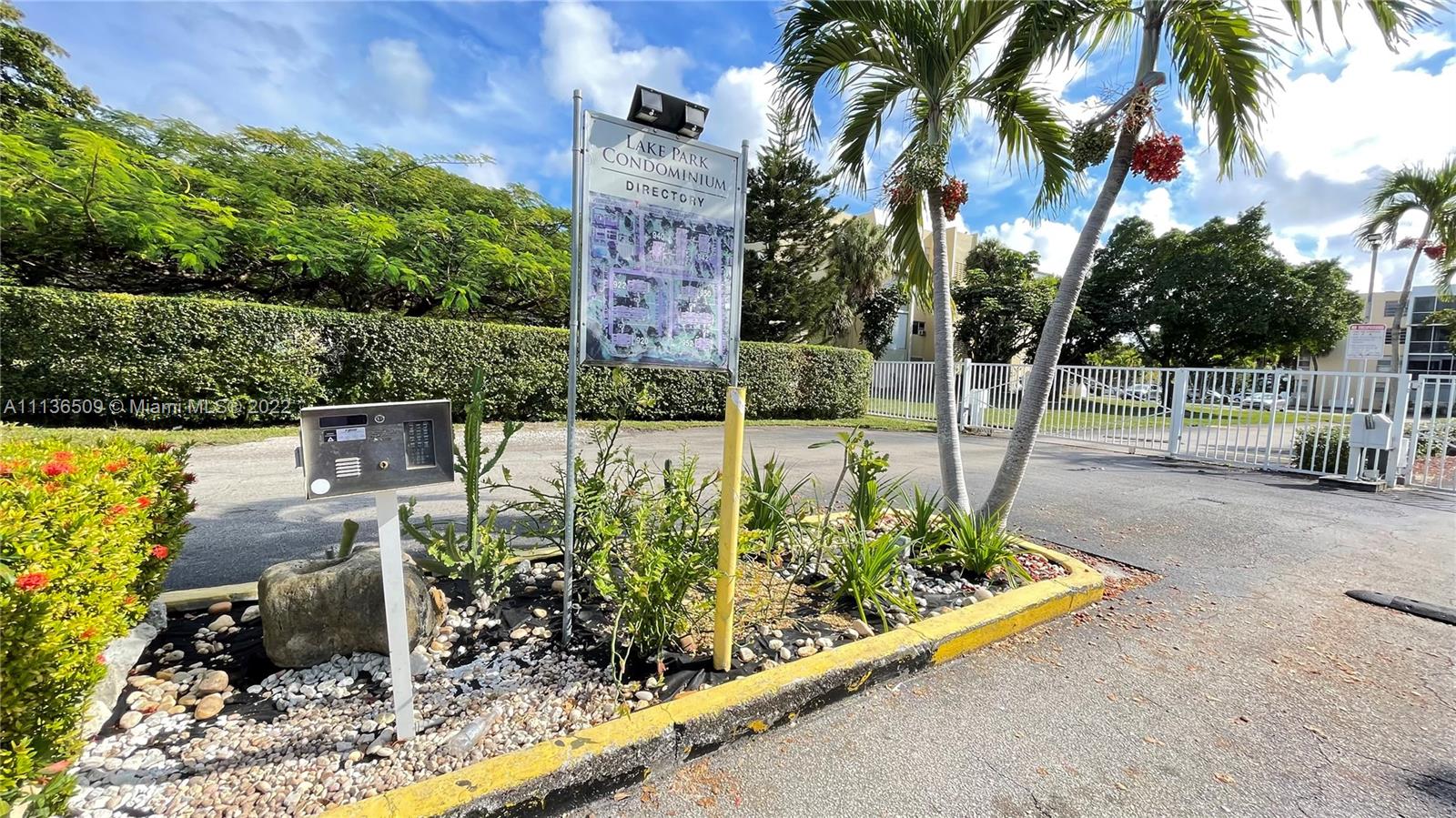 LAKE PARK CONDO NO 1 - BL - Residential Lease