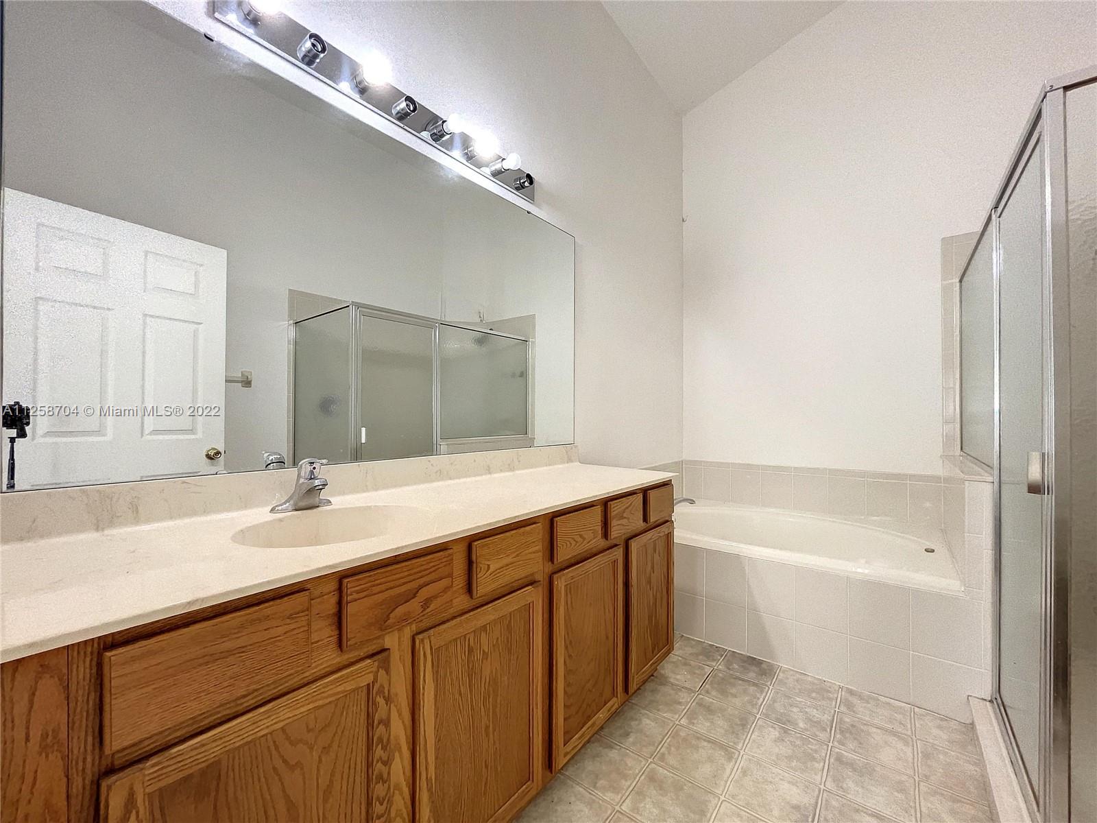 CYPRESS LAKES - PARCEL G - Residential