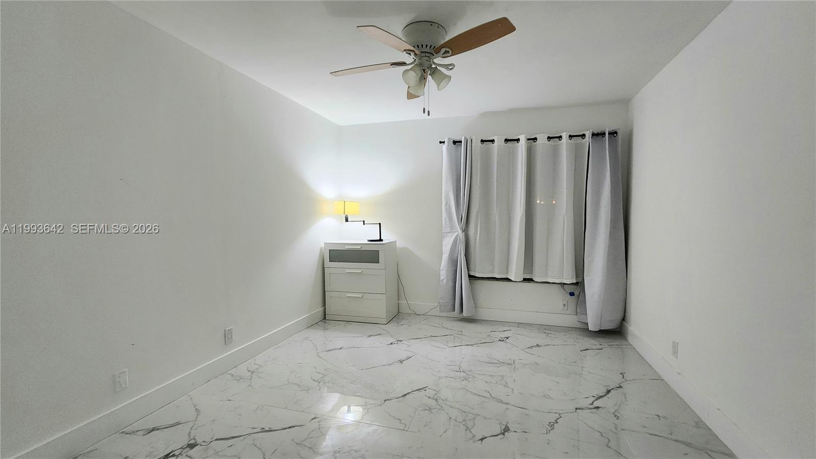 CASA DEL RIO CONDOc - Residential