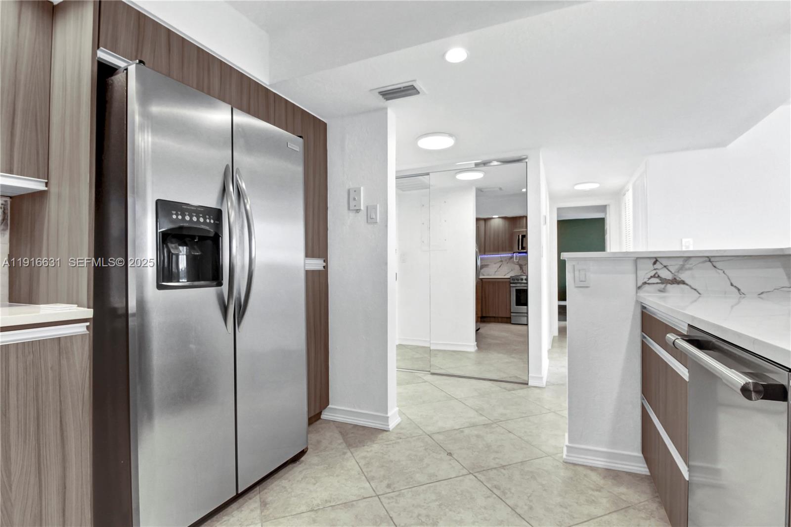 OCEANVIEW PARK CONDO - Residential