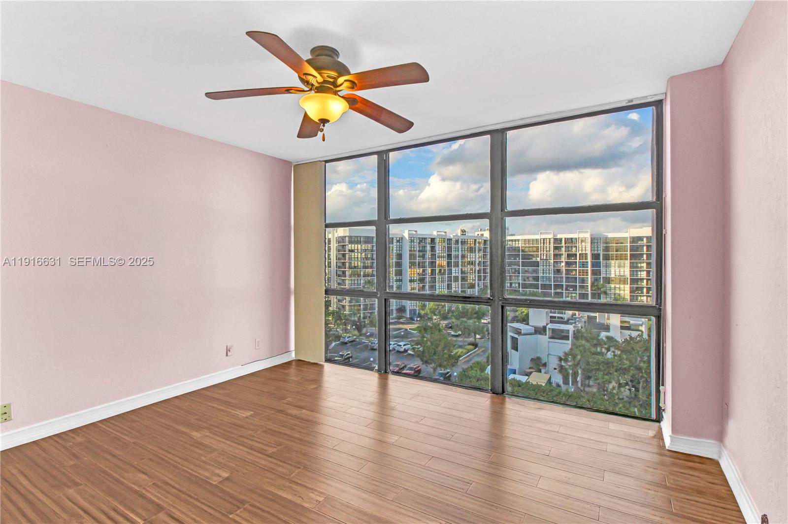 OCEANVIEW PARK CONDO - Residential