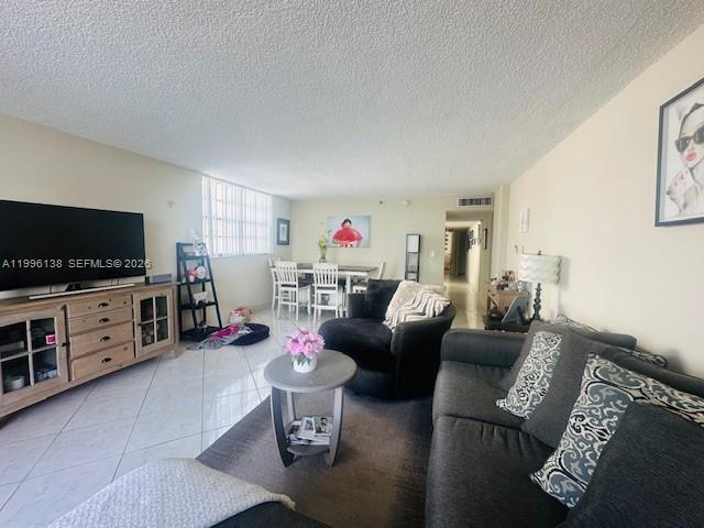 BAY HOUSE TOWER CONDO - Residential