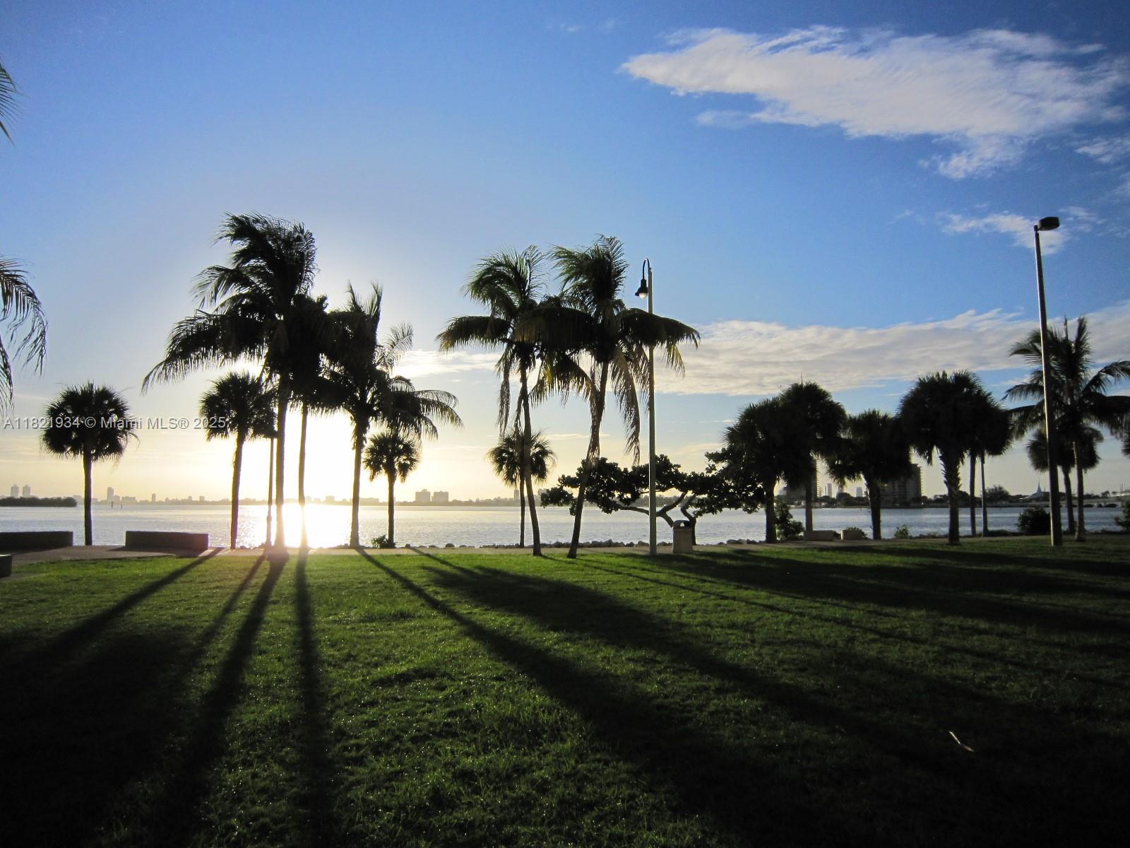CITE CONDO - Residential Lease