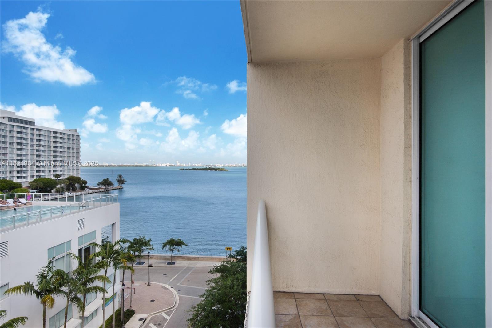 CITE CONDO - Residential Lease