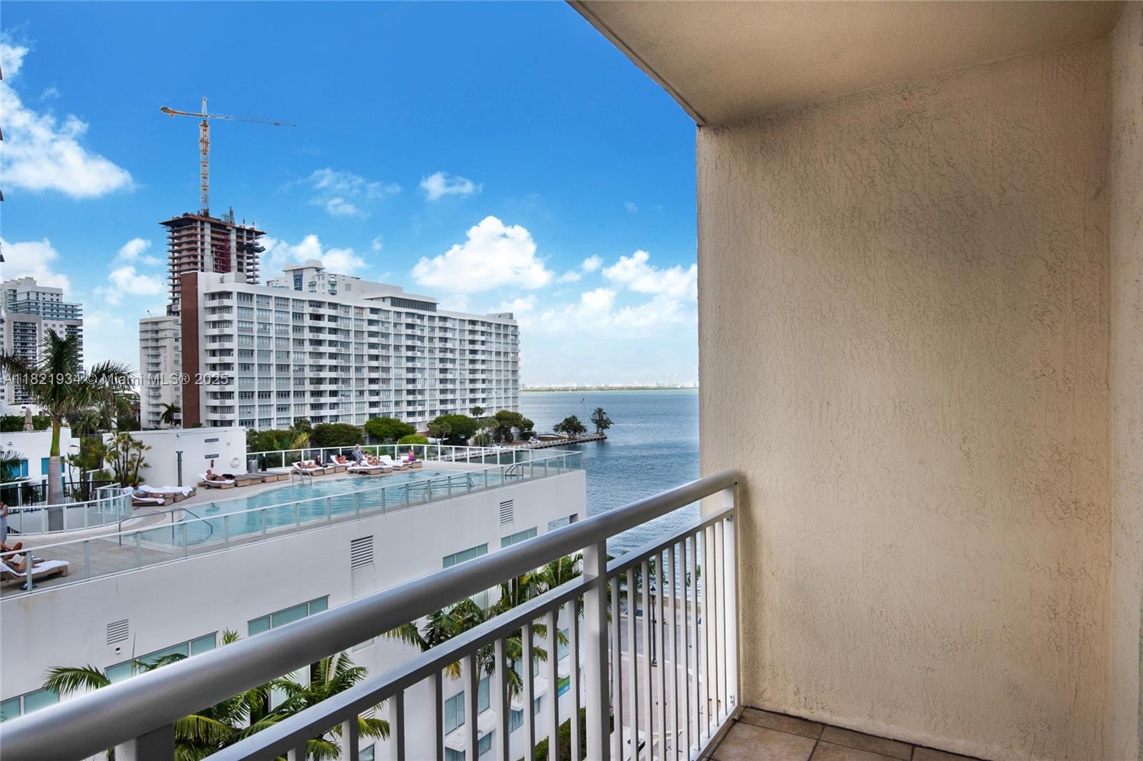 CITE CONDO - Residential Lease