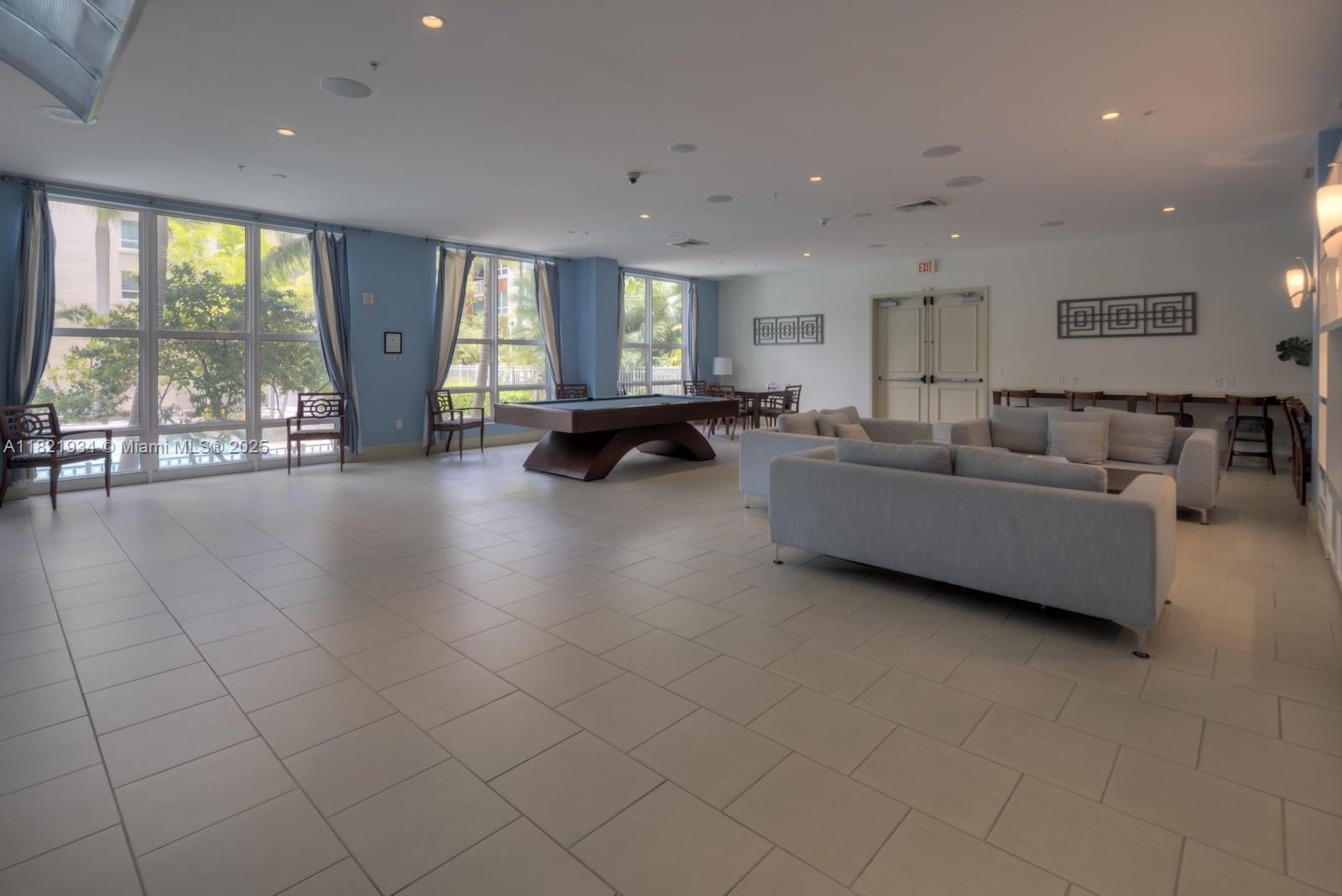 CITE CONDO - Residential Lease
