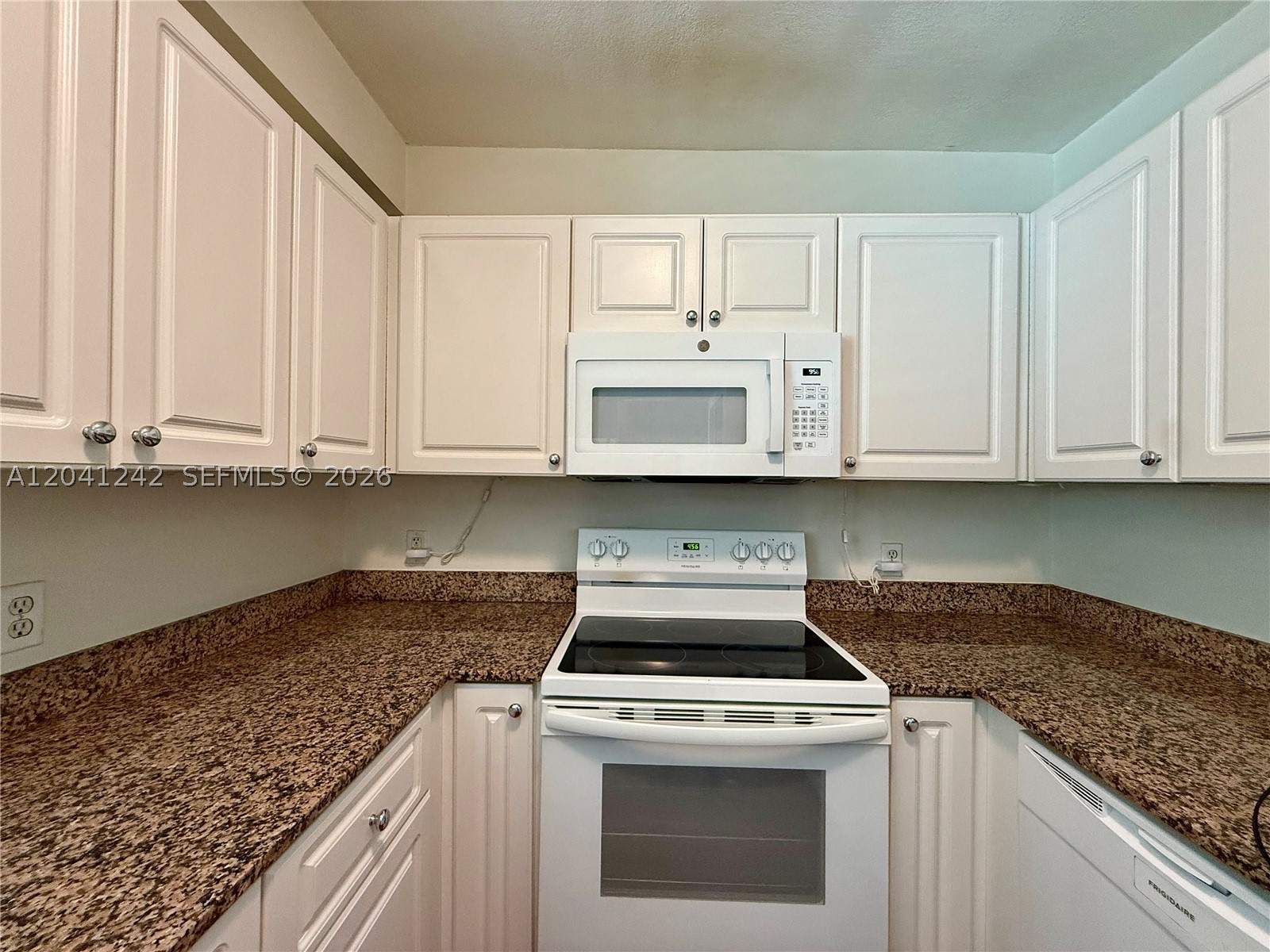 Experience the best of Miami Beach living in this spacious 2-bedroom, 2-bath residence situated on the fourth floor of a boutique oceanfront building on Collins Avenue. Boasting the largest floor plan currently available on the market in the building, this exceptional condo offers an ideal blend of comfort, space, and an unbeatable location.
Enjoy direct beach access and well-maintained community amenities, all just moments from top-rated restaurants, shopping, and entertainment. Whether you're searching for a full-time residence, a vacation retreat, or an investment opportunity, this home offers the perfect combination of coastal charm, everyday convenience, and the vibrant Miami Beach lifestyle.