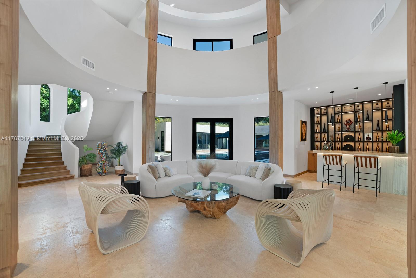 MARTIN SUBURBAN ACRES - Residential