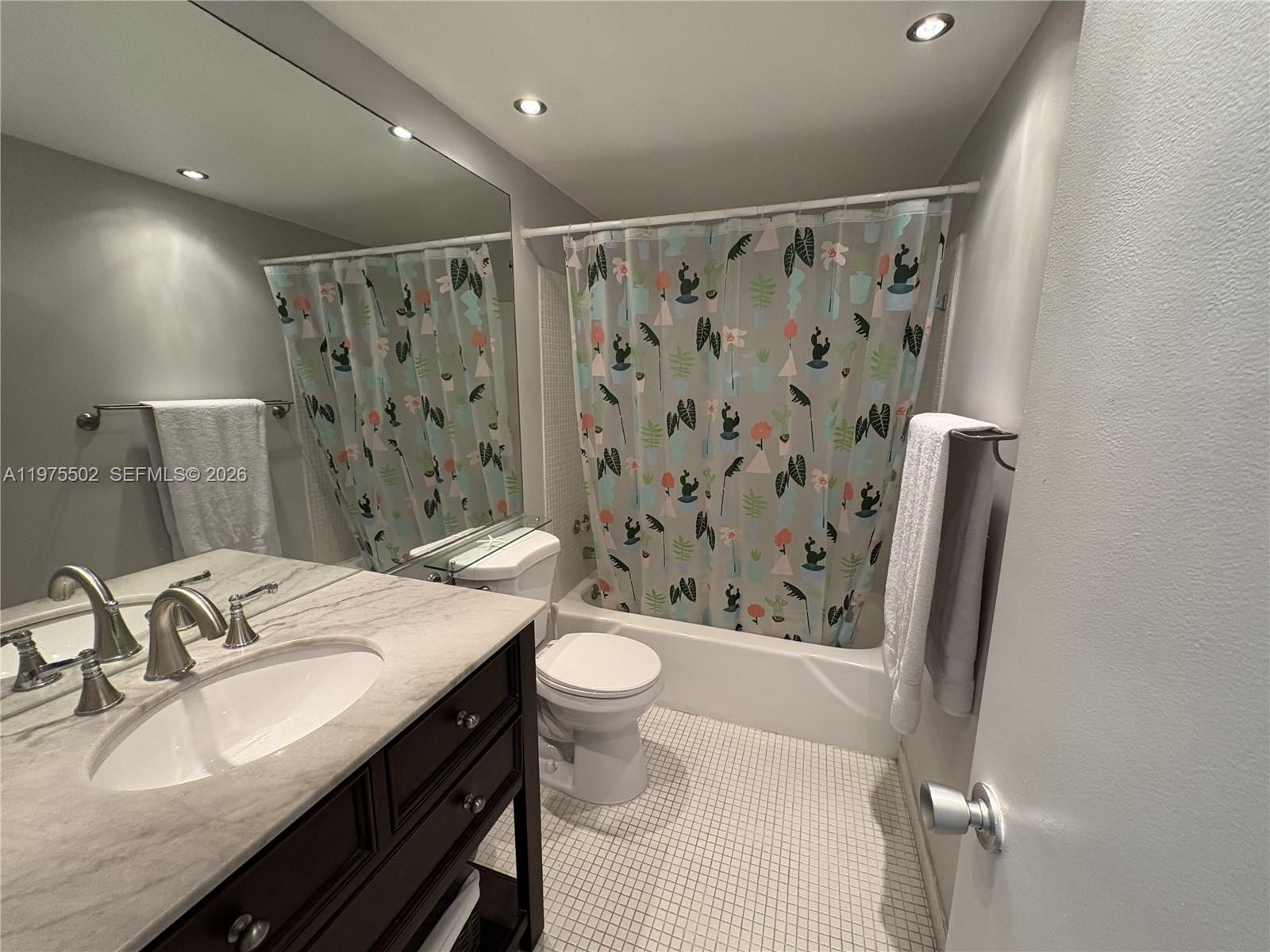 OCEAN HILLSBORO CONDO - Residential
