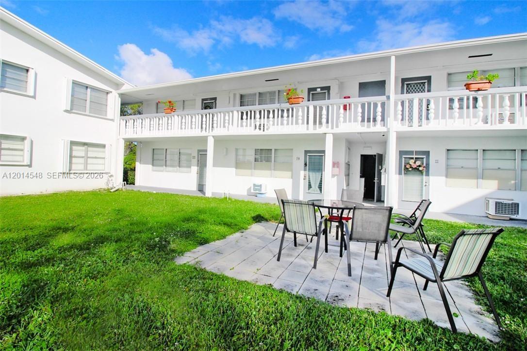 CENTURY VILLAGE EAST - Residential