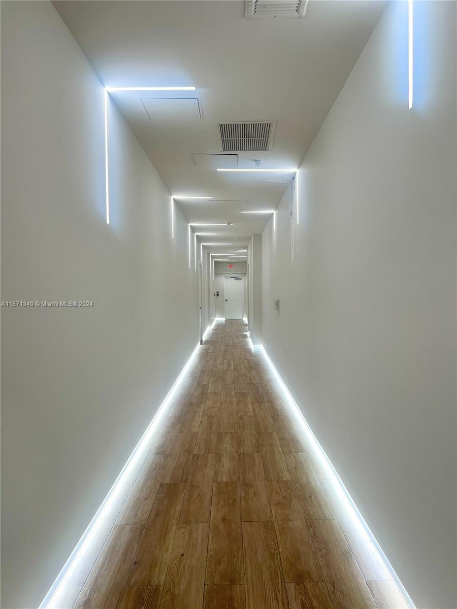 IVY CONDO - Residential Lease